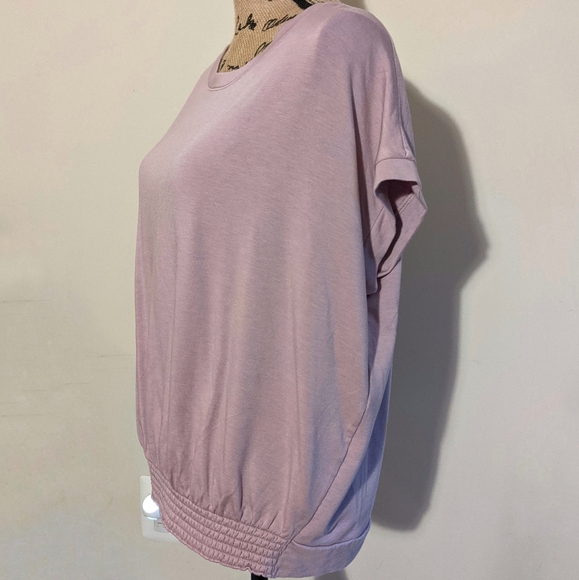 Lou and Grey lavender smocked hem soft top - Picture 3 of 4
